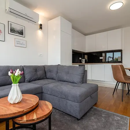 Apartment Krolo *